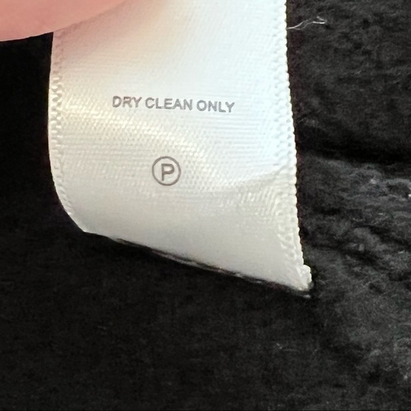 PH5 Pure Wool Oversized Square Cape Sweater Poncho with Fringe Bottom S Boho - Picture 16 of 16